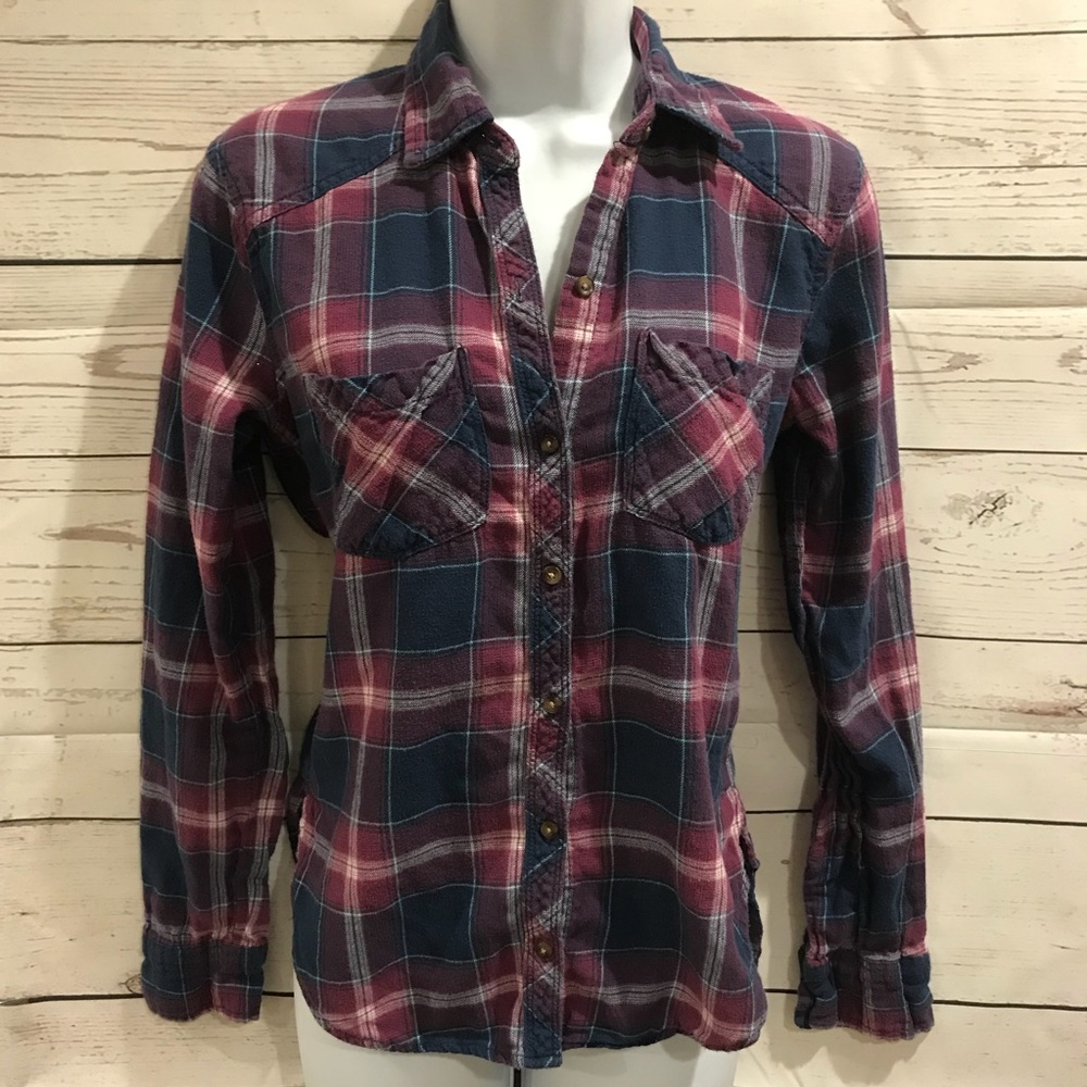 Abercrombie and Fitch Women’s Flannel Button-down